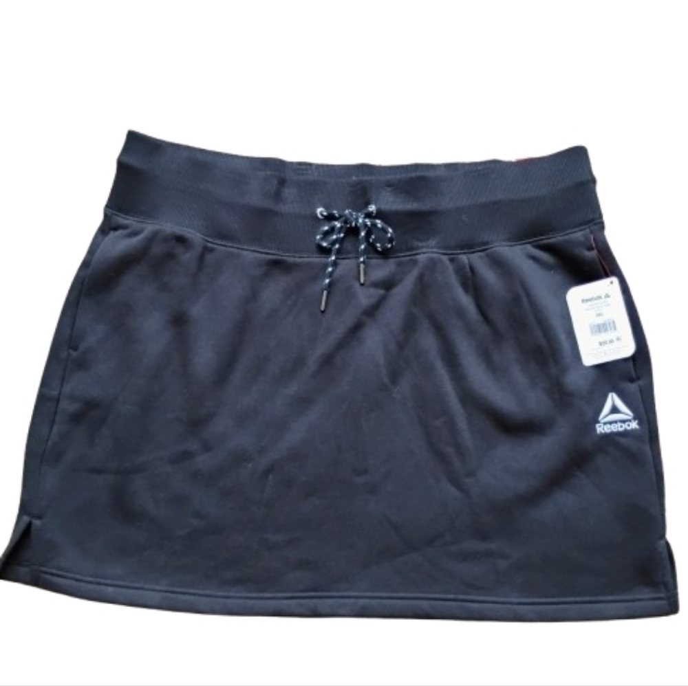NWT Reebok Squad Skirt XXL Black Slim Fit Sweatshirt Material w/ Pockets